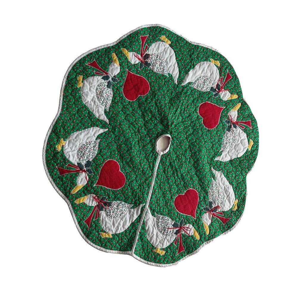 Vtg Country Geese and Heart  Quilted Christmas Tree Skirt Goose  Red Green White